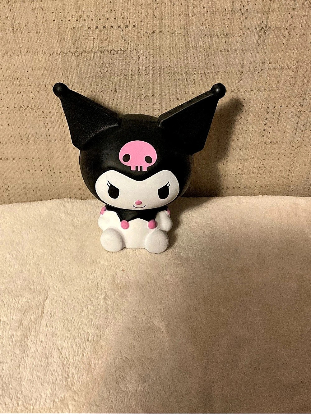Sanrio Kuromi Sitting Squishy Figure Black & Pink